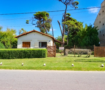 Alquiler temporario de casa em Villa gesell