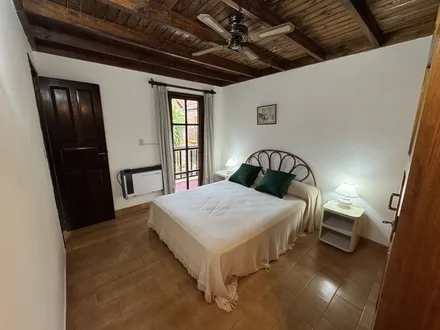 Alquiler temporario de caba&ntilde;a en Villa gesell