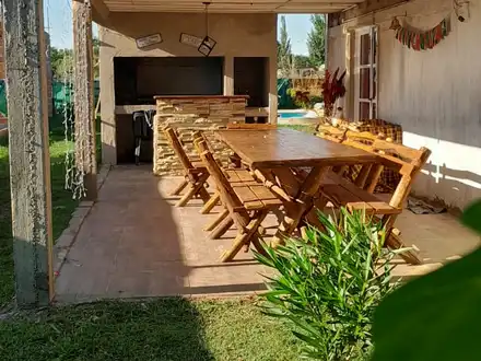 Alquiler temporario de casa de campo em Lobos