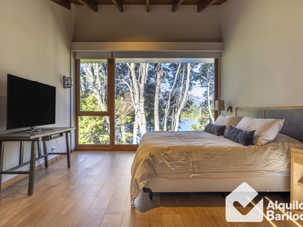 Alquiler temporario de casa em Villa campanario