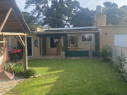 Alquiler temporario de casa de campo em Necochea  villa del deportista