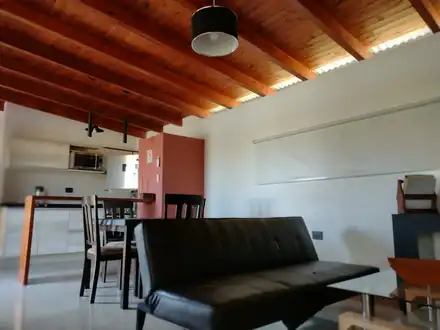 Alquiler temporario de casa em Solar de los molinos