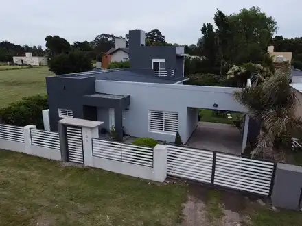 Alquiler temporario de casa em Miramar