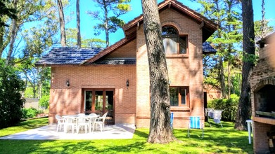 Alquiler temporario de casa em Pinamar,valeria del mar