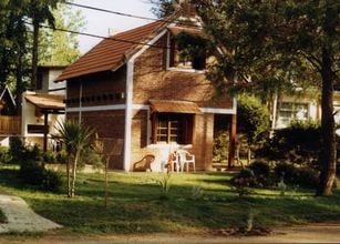 Frente y Jardín, Alquiler temporario de casa em Piriápolis