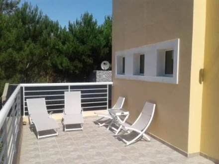 Alquiler temporario de casa em Valeria del mar