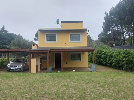 Alquiler temporario de casa em Valeria del mar