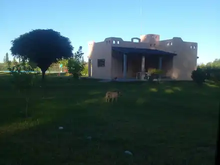 Alquiler temporario de casa quinta en Rama ca&iacute;da