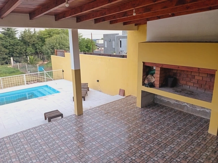 Alquiler temporario de casa em Tanti