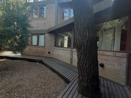 Alquiler temporario de casa en Mar azul