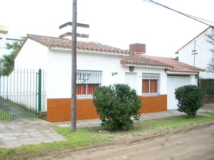 Alquiler temporario de casa em La lucila del mar