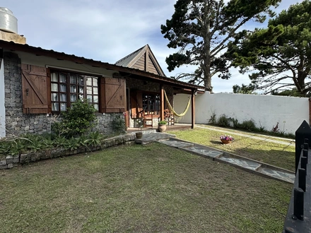 Alquiler temporario de casa en Villa gesell