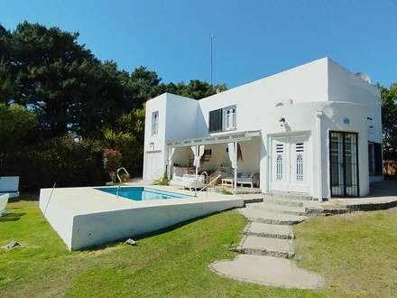 Alquiler temporario de casa em Quequén
