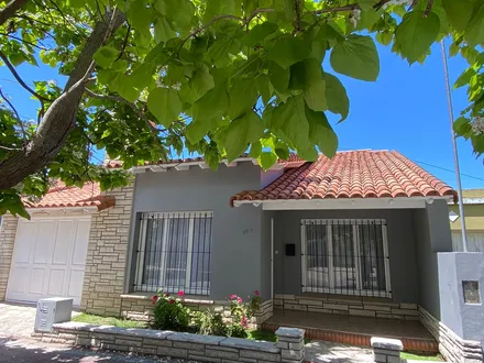 Alquiler temporario de casa em Miramar