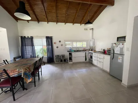Alquiler temporario de casa em Valeria del mar