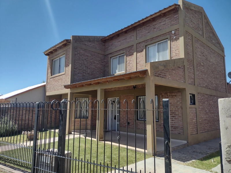 Alquiler temporario de casa em Villa el chocon