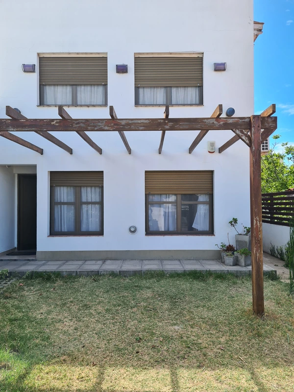 Alquiler temporario de casa em Monte hermoso