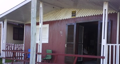 FACHADA., Alquiler temporario de cabaña en Barra do chui brasil