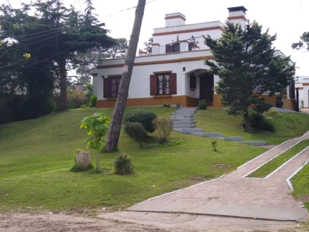 Alquiler temporario de casa em Villa gesell