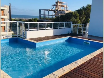 Alquiler temporario de apartamento em Valeria del mar