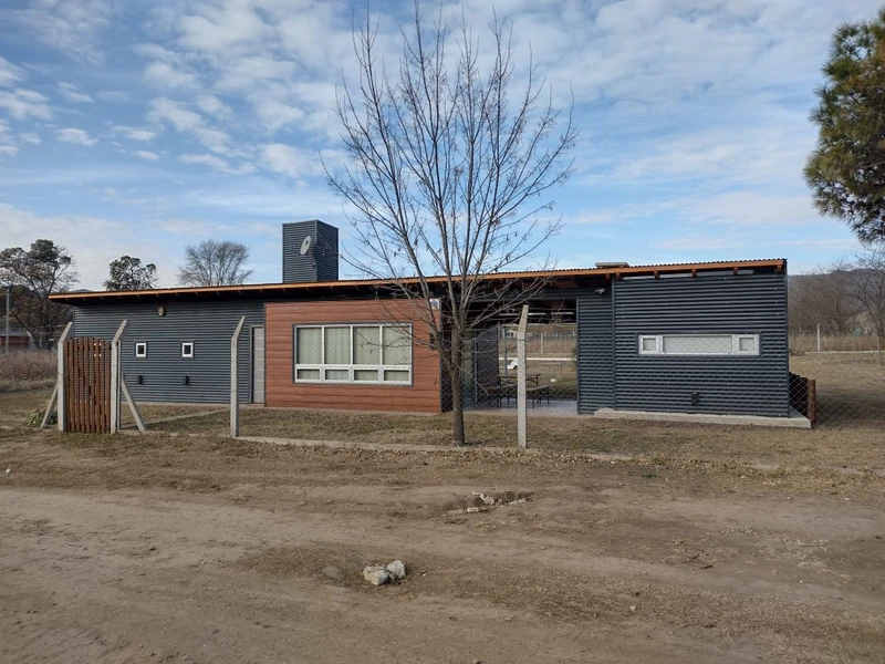 Alquiler temporario de casa em Solar de los molinos