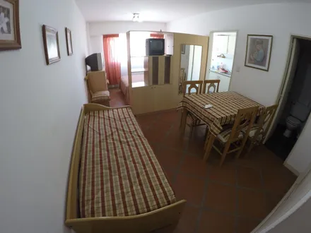 Alquiler temporario de apartamento em Necochea
