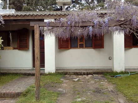 Alquiler temporario de casa em Valeria del mar