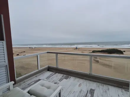 Alquiler temporario de apartamento em Las gaviotas, mar azul