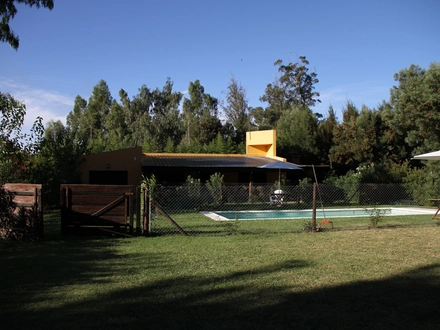 Alquiler temporario de casa de campo em Chascomús