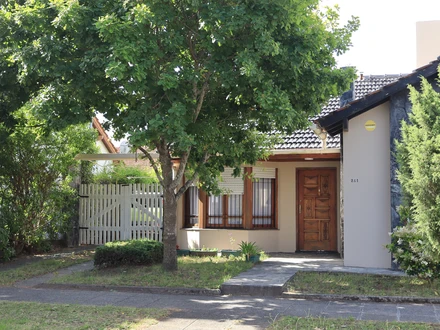 Alquiler temporario de casa em Mar de ajó