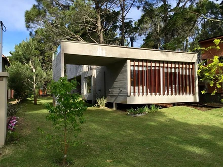 Alquiler temporario de casa em Costa del este