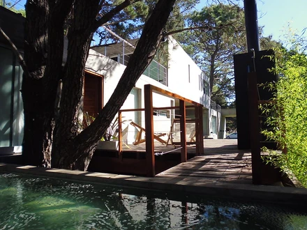 Alquiler temporario de casa em Costa del este