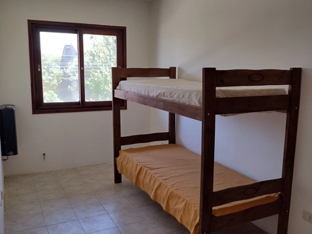 Alquiler temporario de casa em Santa clara del mar