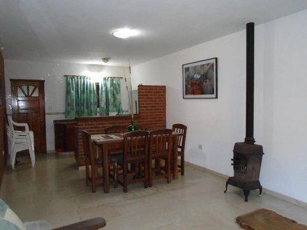 Alquiler temporario de cabana em Costa del este