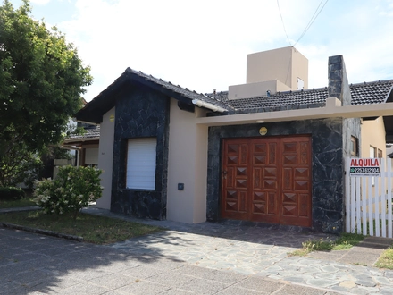 Alquiler temporario de apartamento em Mar de ajó