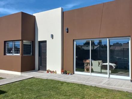 Alquiler temporario de casa en Miramar