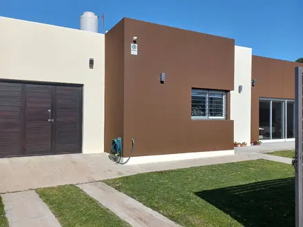 Alquiler temporario de casa em Miramar