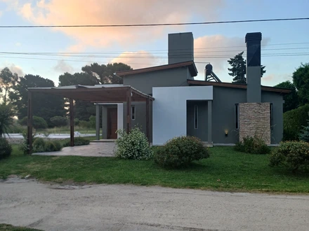 Alquiler temporario de casa em Miramar