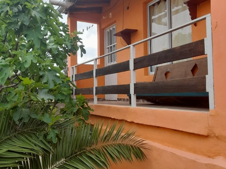 Alquiler temporario de casa em Tanti