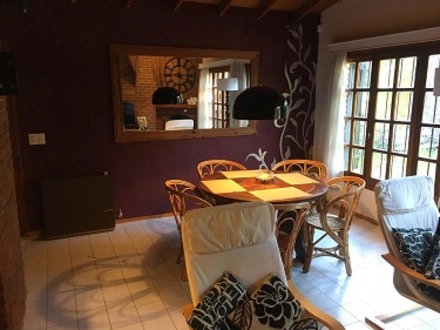 Alquiler temporario de casa em Valeria del mar