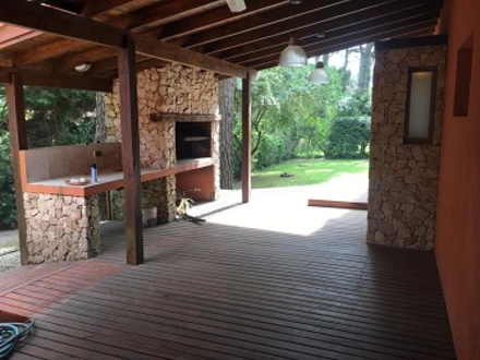 Alquiler temporario de casa em Valeria del mar