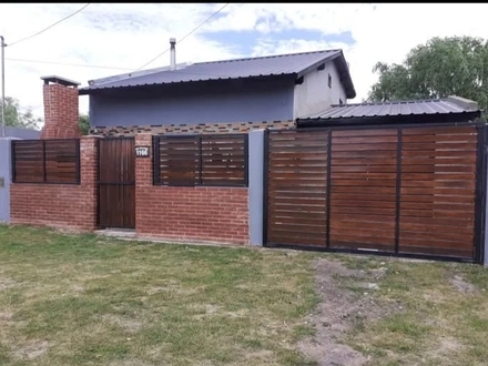 Alquiler temporario de casa em Santa clara del mar