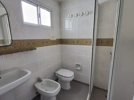 Alquiler temporario de hotel em Necochea