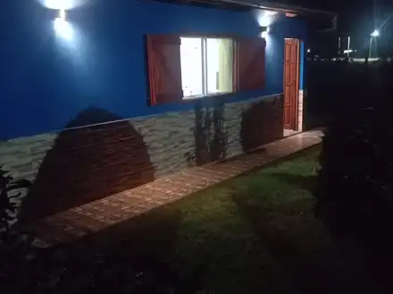 Alquiler temporario de cabana em Bahia san blas
