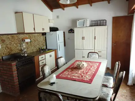 Alquiler temporario de casa em Claromecó