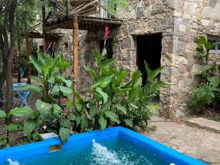 Alquiler temporario de cabana em El volcán