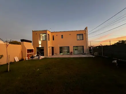 Alquiler temporario de casa em Miramar