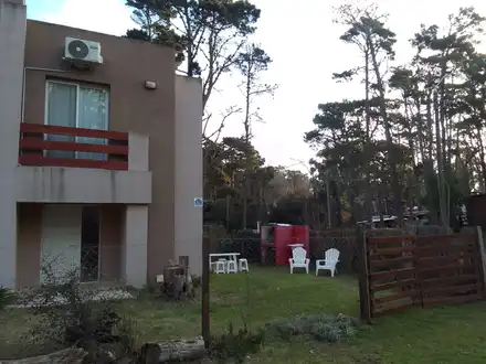 Alquiler temporario de casa en Mar azul