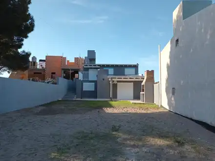 Alquiler temporario de casa en Balneario sauce grande