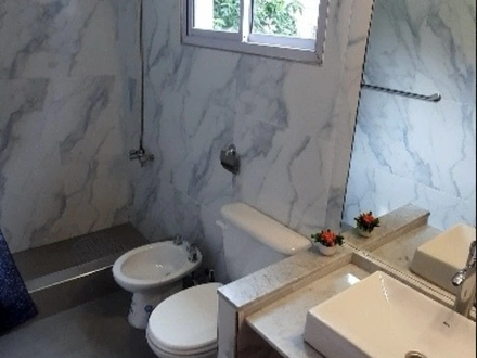 Alquiler temporario de casa en Mar azul